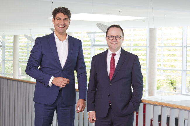Christan Schug und Christian Straub, Geschäftsführer des Klinikums Stadt Soest