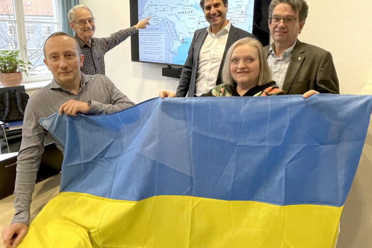 Oleksandr Rudnik, Wolfgang Ehlers, Christian Schug, Marina Zaslavskaya und Bürgermeister Dr. Eckhard Ruthemeyer.
